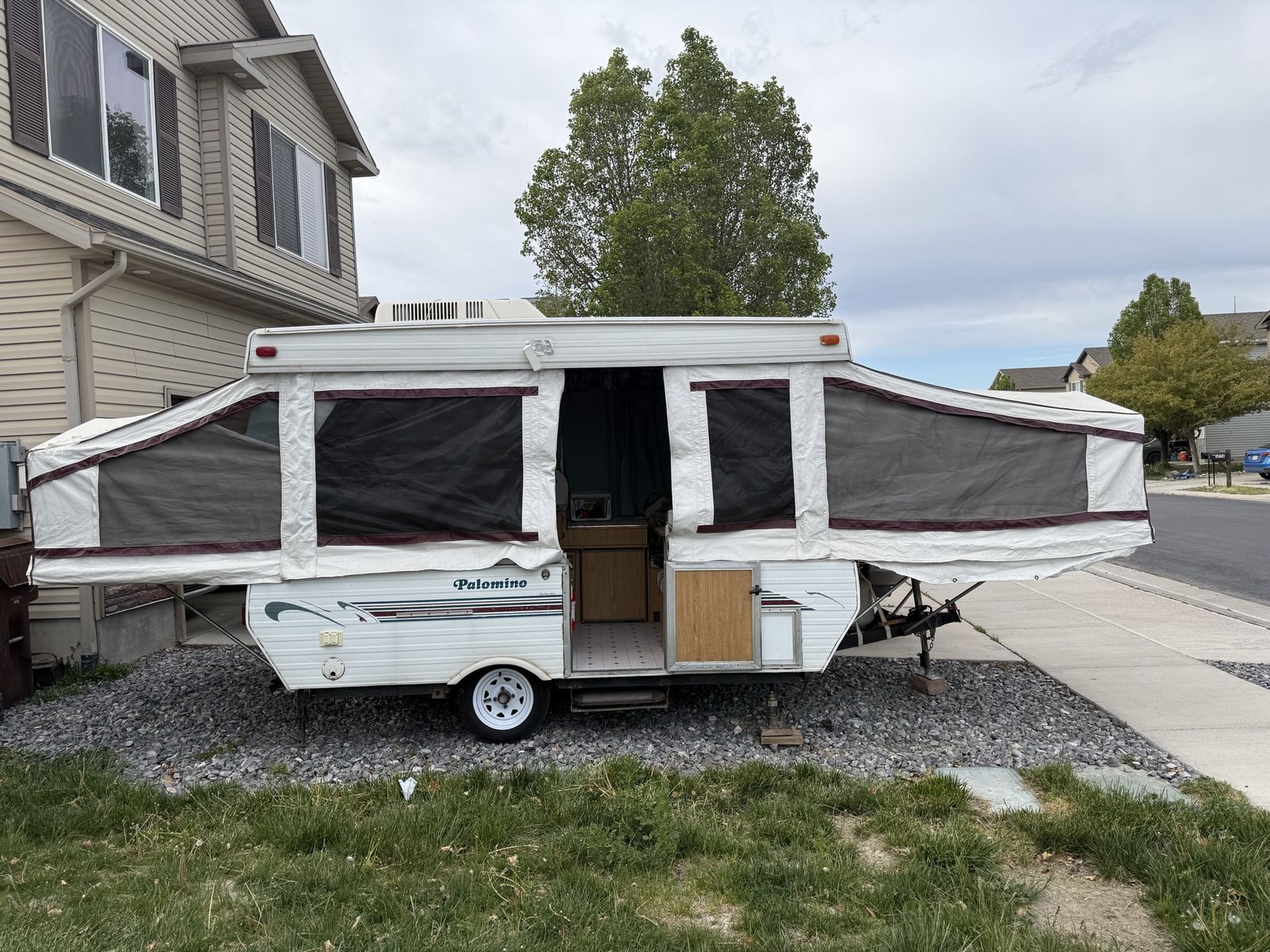 1998 Palomino Pop Up