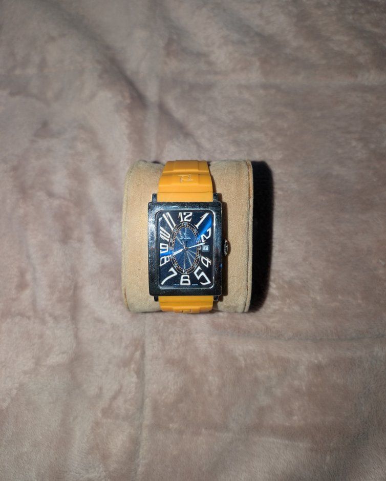 oficina del tiempo watch