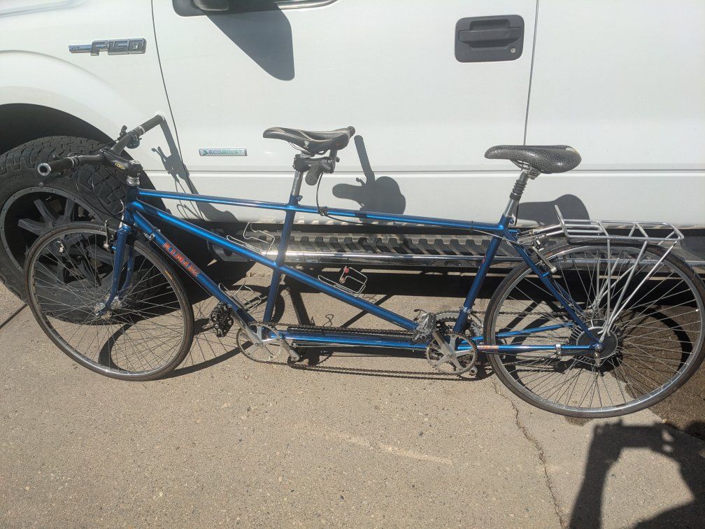 Rodriguez Touring Tandem Road Bike - Blue, with rack, Excellent Condition