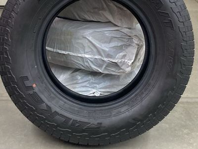 265/70r18 Falken Wild Peak AT3