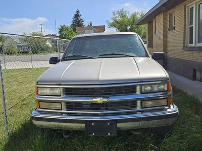 Chevy 2500 Truck
