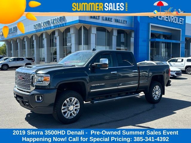 2019 GMC Sierra 3500HD Denali