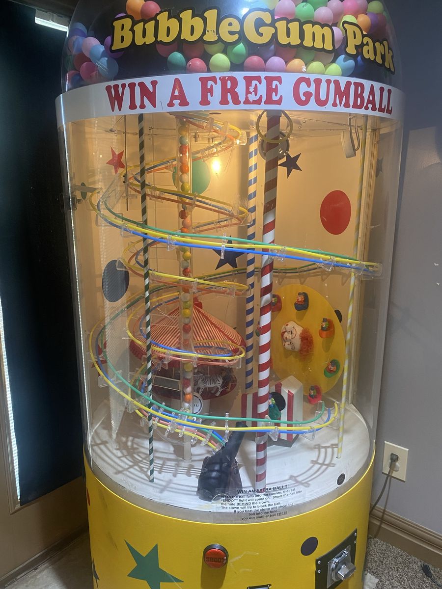 Vintage Circus Gumball Machine Quarter