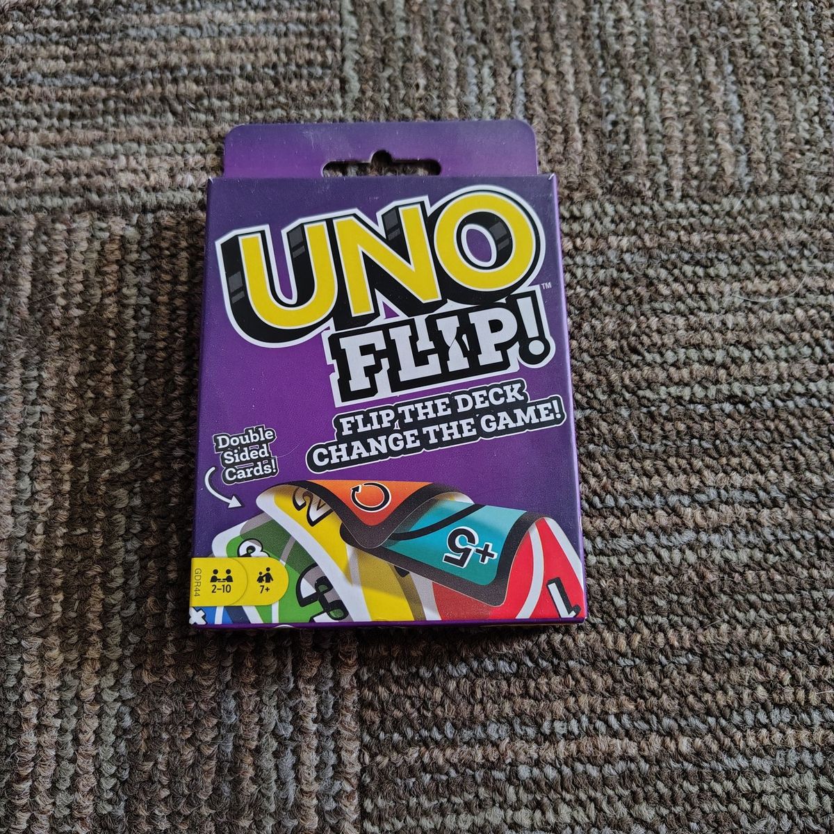 UNO Flip card game