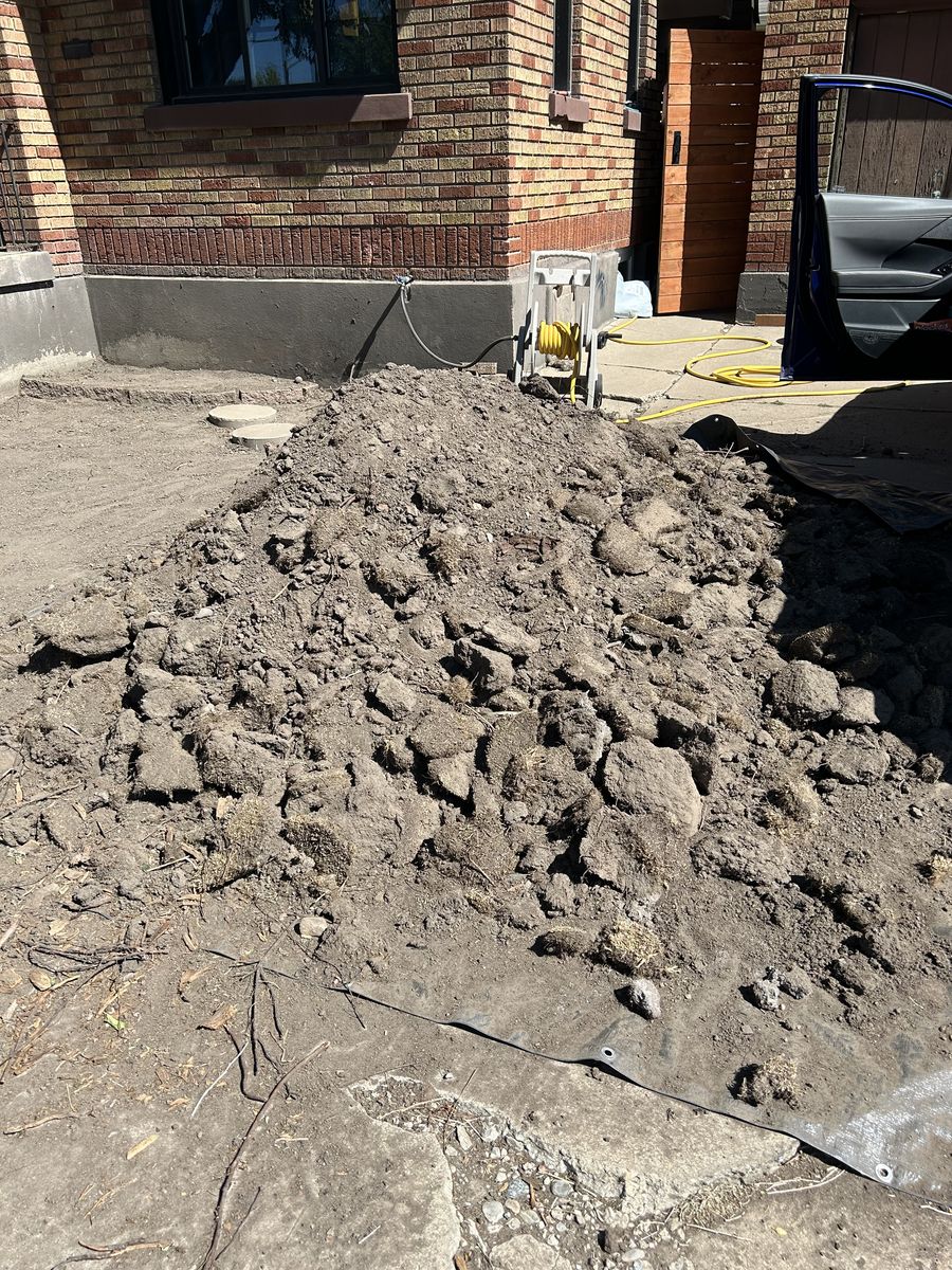 Free fill dirt