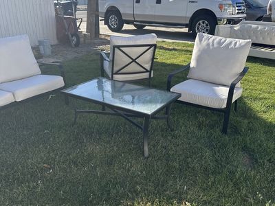 Cute lounge patio set
