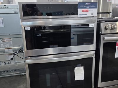 LG 30” Smart Combination Wall Oven – Air Fry, True Convection & ThinQ®