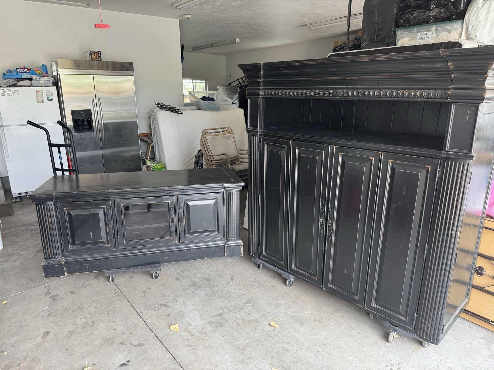 Black Wooden Entertainment Center Hutch with Storage and Shelves Entertainment Center
