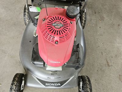 Gently Used Honda Mower Model HRR216K10VYAA