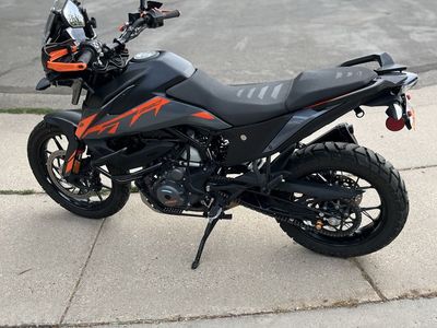 2022 KTM 390 adventure