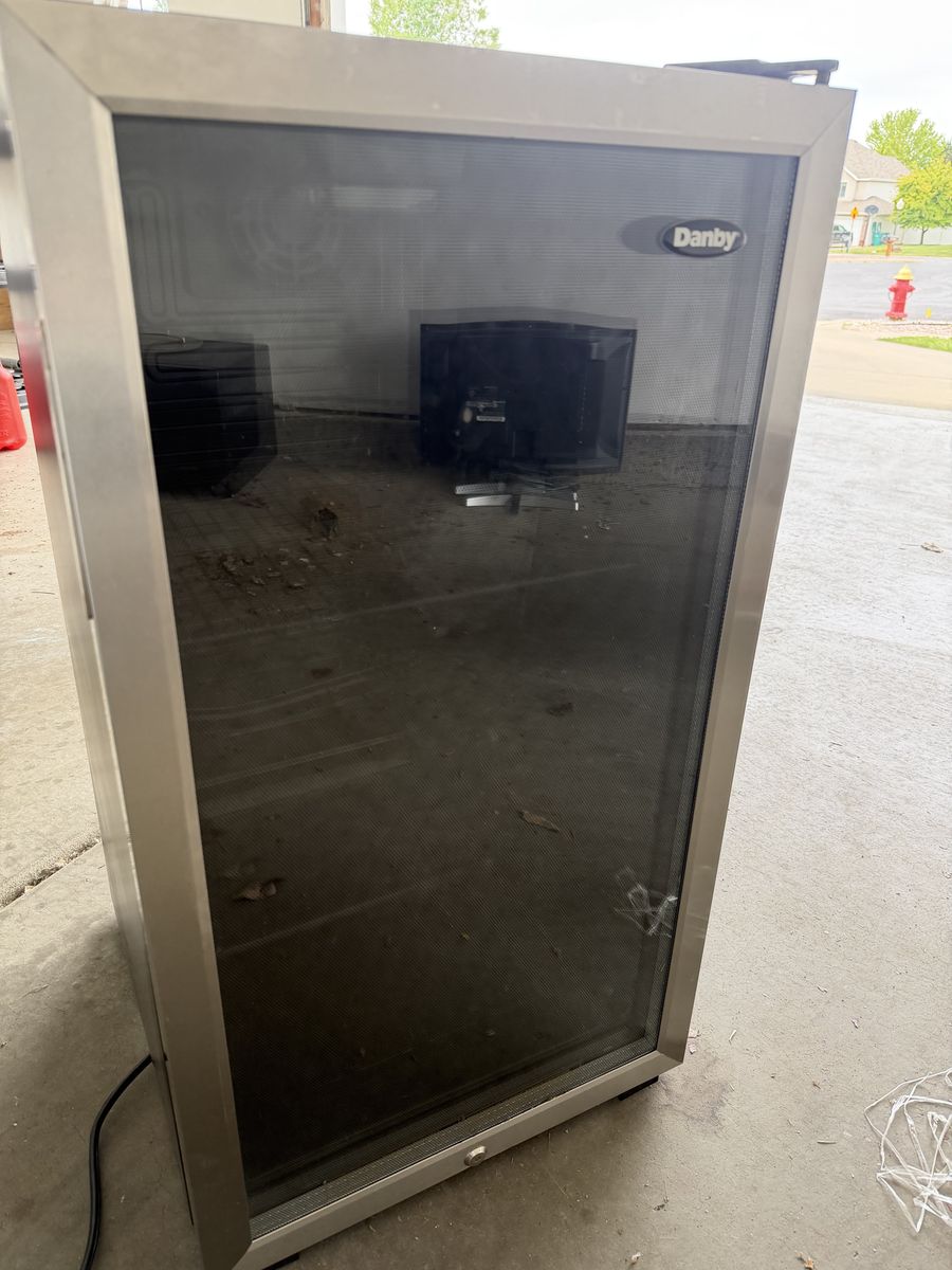 Used - Office Mini Fridge