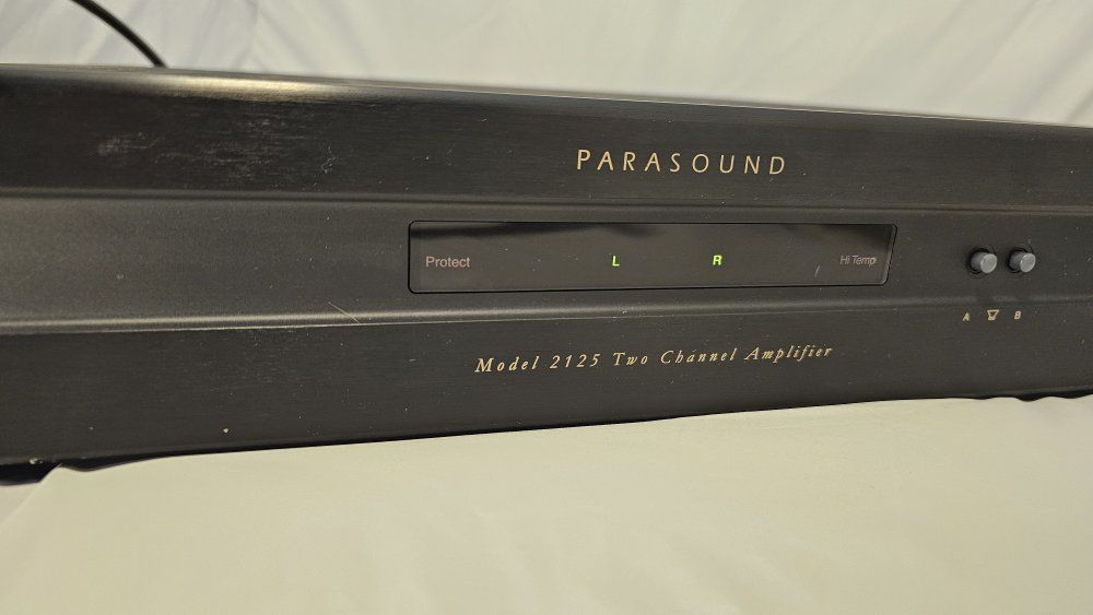 Parasound New Classic 2125 Power Amplifier