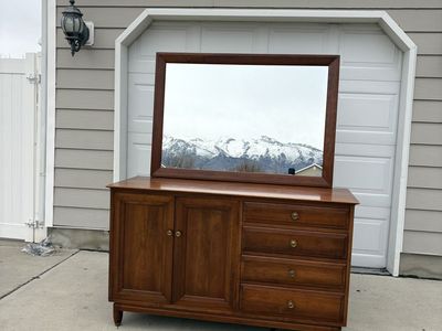 Beautiful Willett Furniture dresser