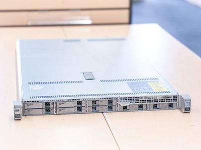 Cisco C220 M4 Server | 28 CPU Cores, 32GB RAM, 10G Networking