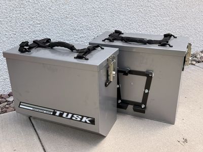 Tusk Aluminum Panniers V2 Large with handles and box liners
