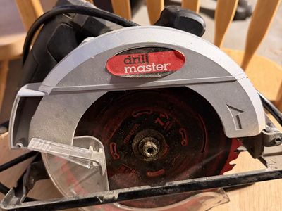Corded circular saw