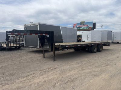 2007 C&B Trailers 101"x24' Gooseneck Trailer