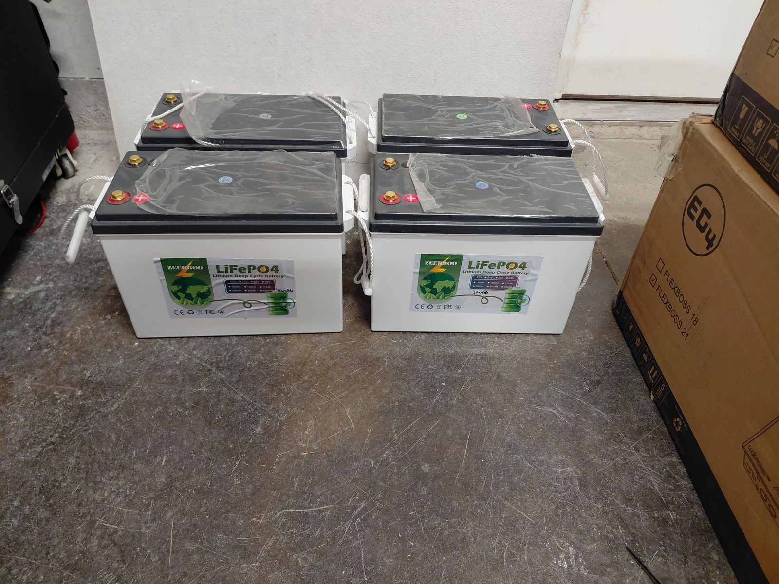 FOUR Lithium  LifePO4 12 Volt 320 ah Batteries, 16.5 kwh, barely used less than a year old with high capacity and like new