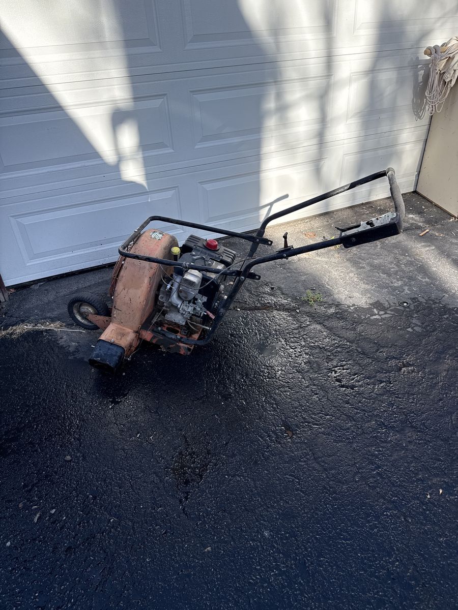 Asphalt blower(NON RUNNING)PENDING