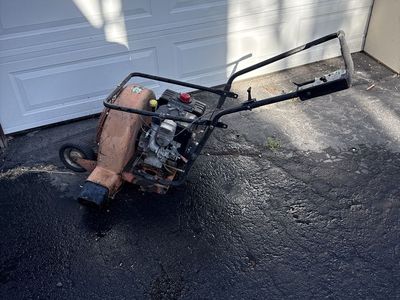 Asphalt blower(NON RUNNING)PENDING