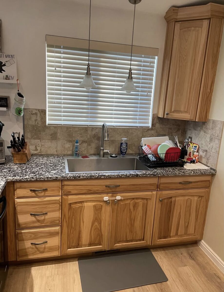 Kitchen Hickory Cabinets & Granite Countertops