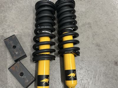 2000-2006 Tundra/Sequoia 3” front 2” rear Old Man Emu Nitrocharger Sport Front Strut & Coil Assembly Pair with Lift Blocks
