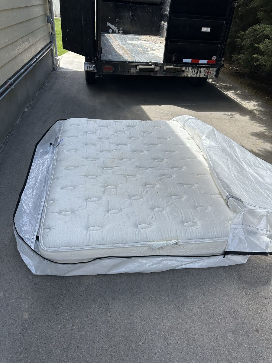 Free Used queen mattress