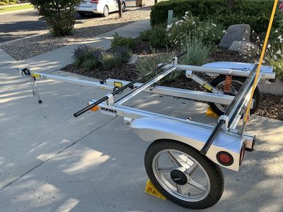 Lightweight aluminum Yakima Rack and Roll 78” multi-sport gear trailer
