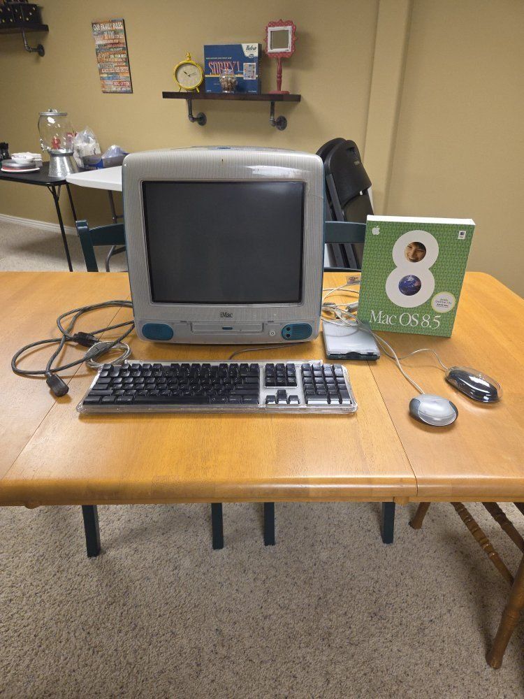 Working 1998 Apple iMac G3 With Peripherals