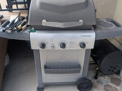 Char-Broil grill and tank