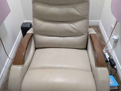 Comfortable Rocker Glider recliner with powered foot rest