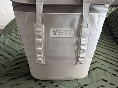 YETI Hopper M12 Portable Soft Cooler - Cape Taupe - Excellent Condition