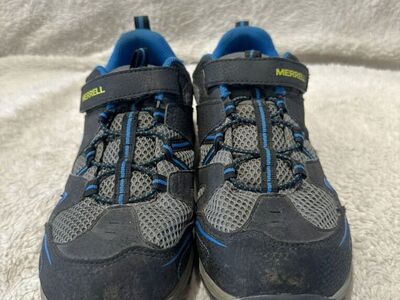 Merrell Youth Size 7 Black/Gray Hiking Shoes