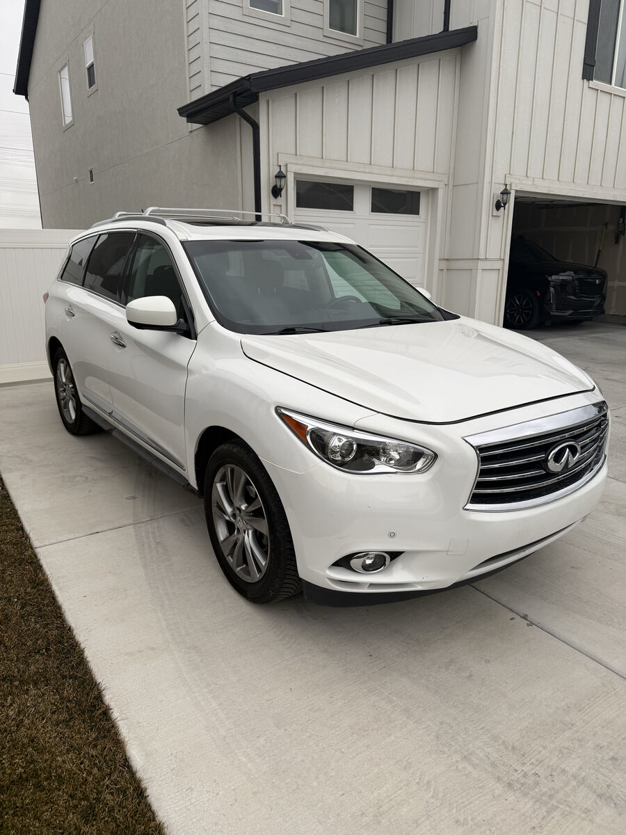 2013 INFINITI JX35 Base