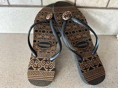 Havaianas Slim Black & Gold Flip Flops Sandals Women's US 4/5 (EUR 37/38) New