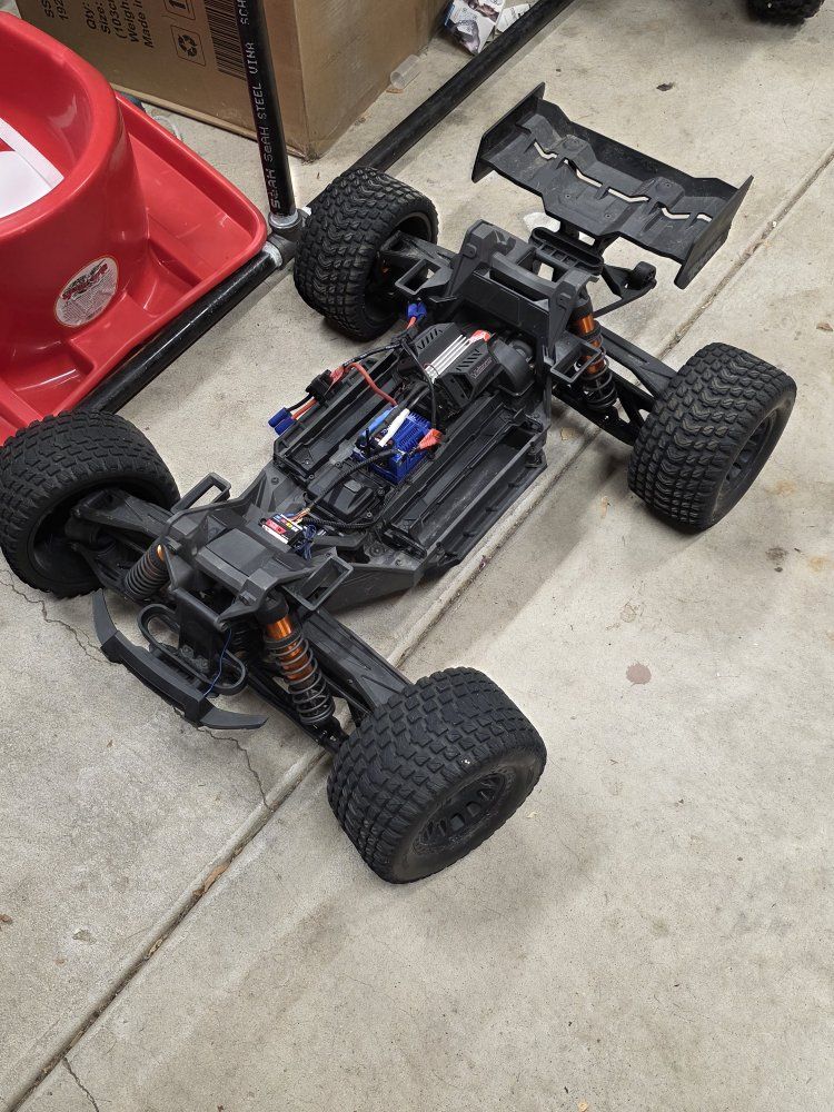 Traxxas xrt