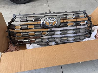 2024 Toyota Tundra Platinum Grille – $75 (Smithfield, UT)