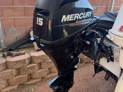 Mercury 15 HP FourStroke Kicker Motor – Excellent Condition
