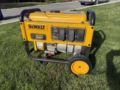 Dewalt DXGNR4000 Generator