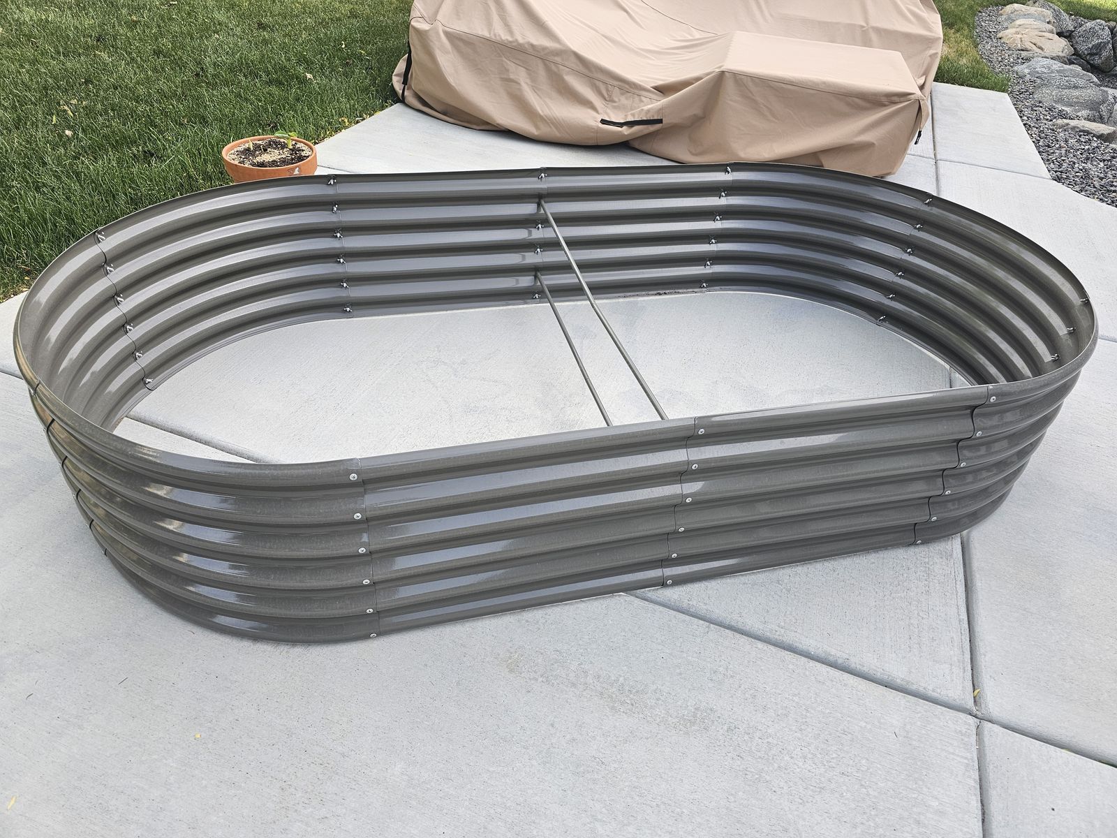 *** NEW - 18" Tall 8x4 ft Galvanized Steel Aneolife Raised Garden Bed ***