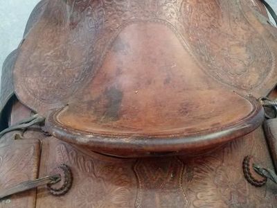 15 Inch Leather Western Saddle