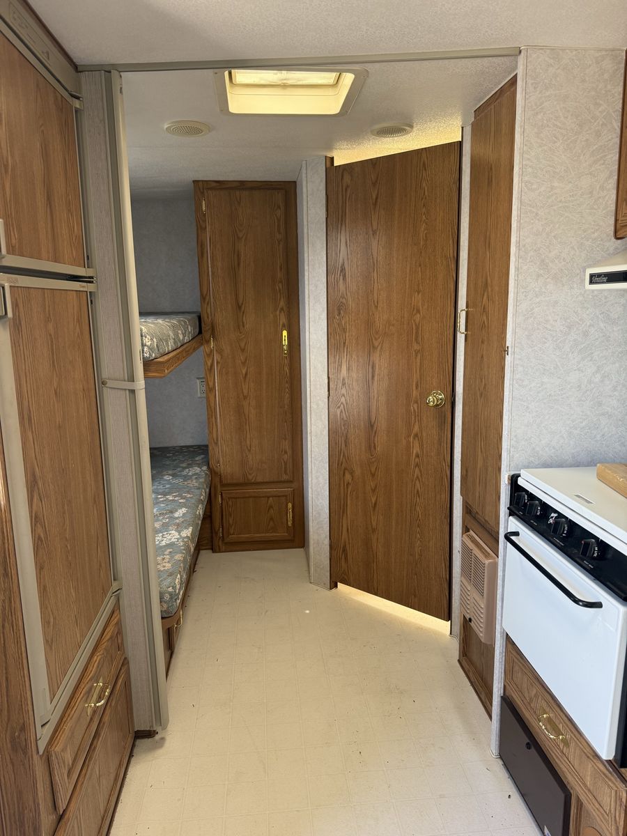 Main image 12