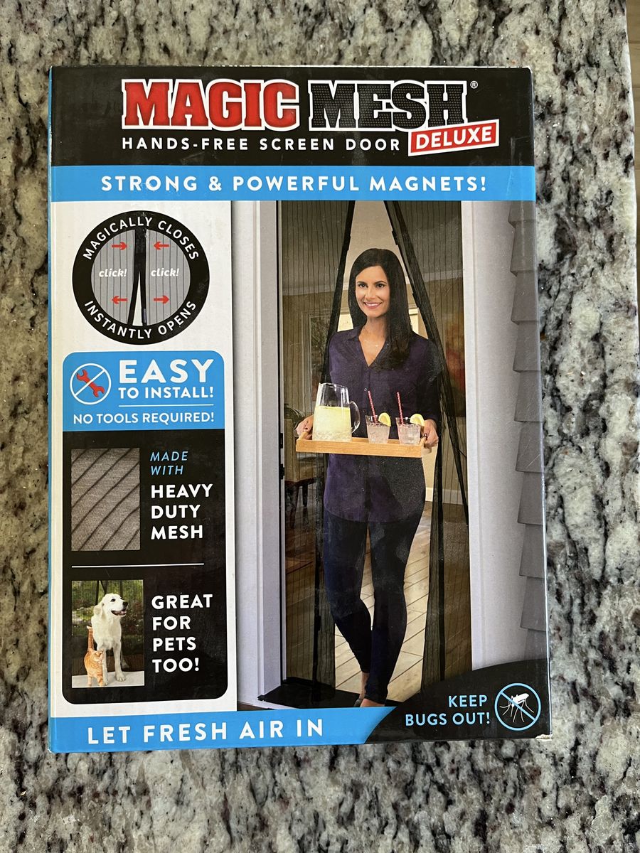 Magic Mesh Deluxe Hands-Free Screen Door