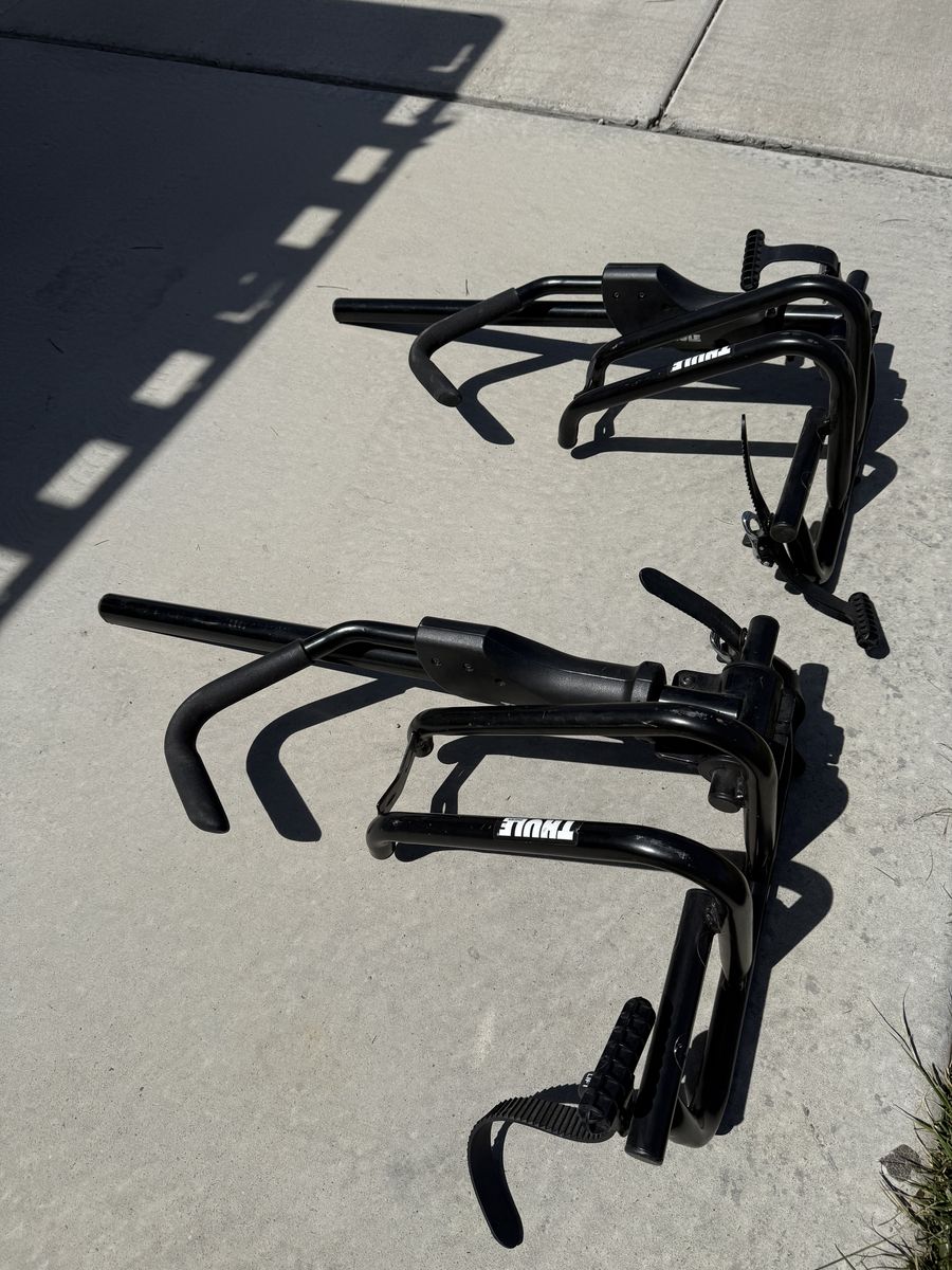 Thule Truck Bed Bike Rack (pair)