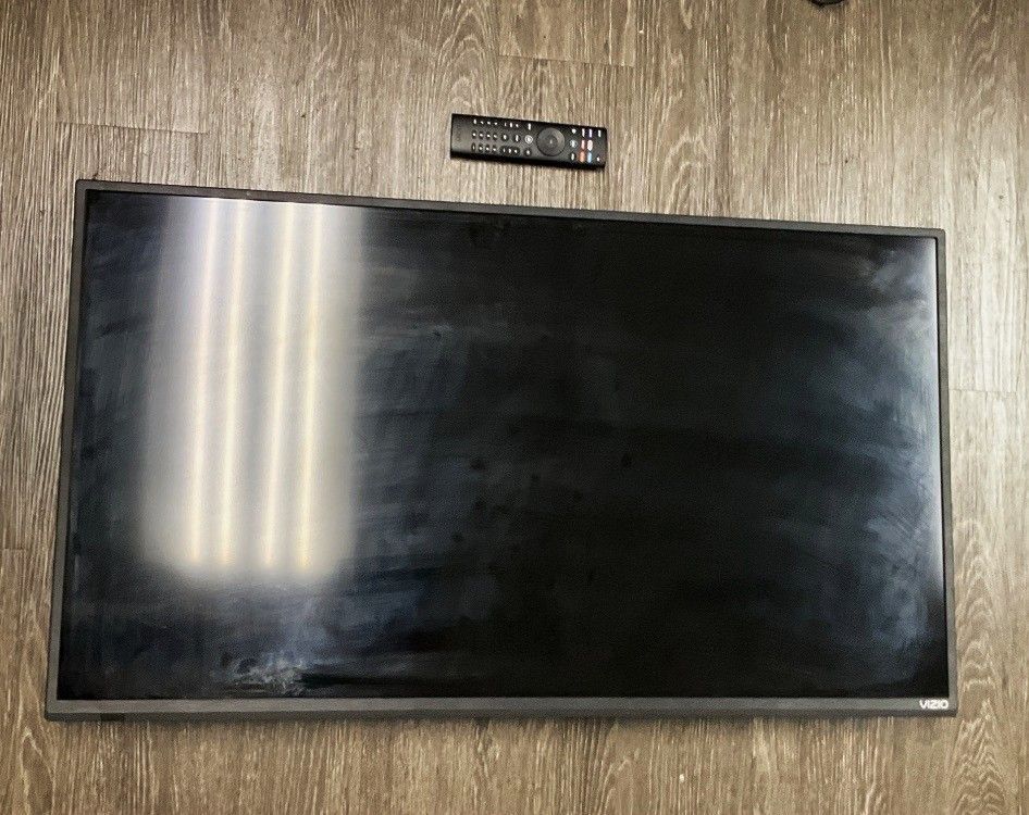 VIZIO D40F-J09 40 INCHES FULL HD (1080p) LED 60HZ Smart TV WITH REMOTE