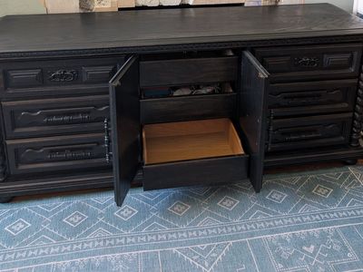 9 drawer solid wood dresser