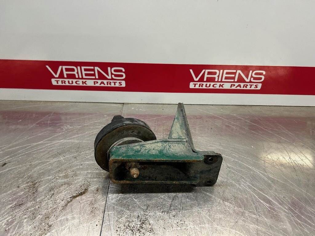 Peterbilt 385 Bracket