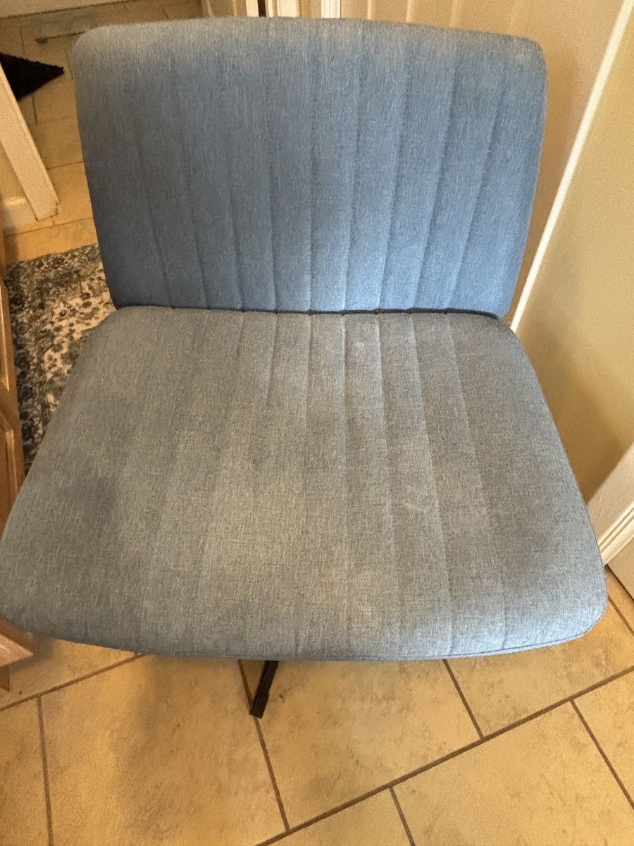 Swivel chair