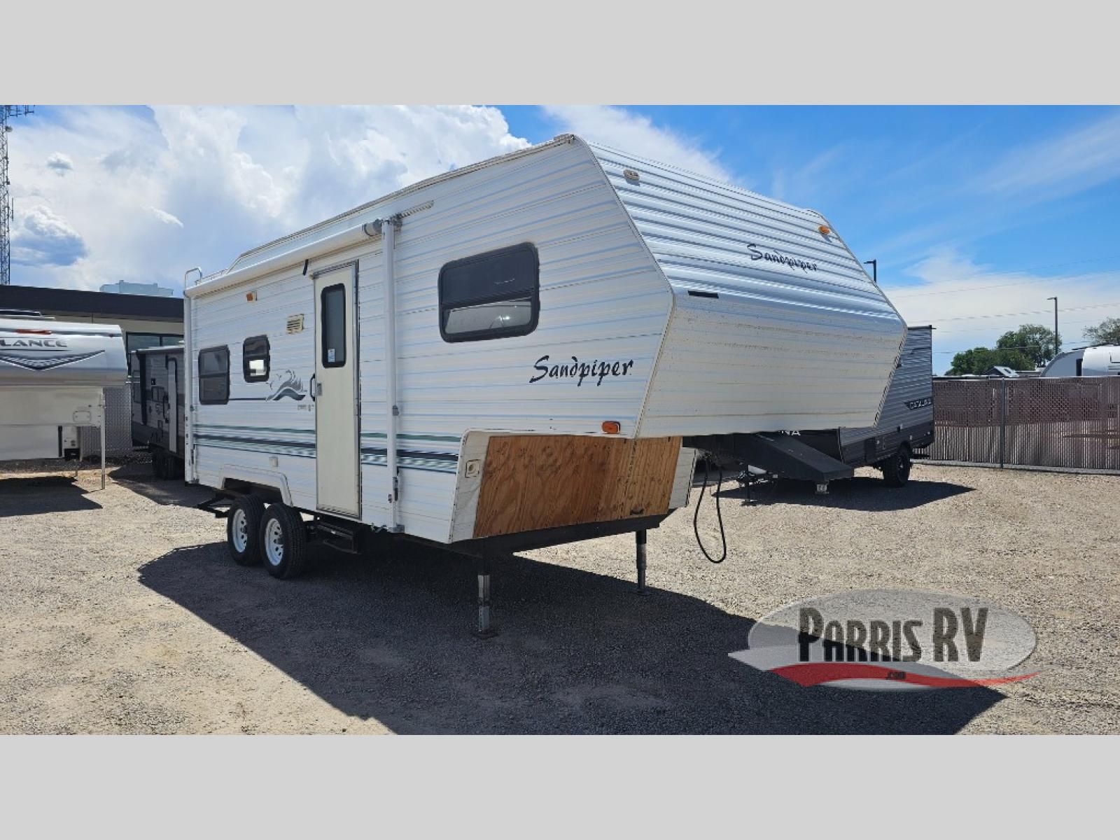 Used 1999 Forest River RV Sandpiper 23RK