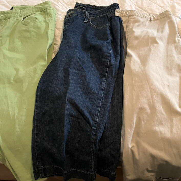 Size 12 Jean Capris (3)